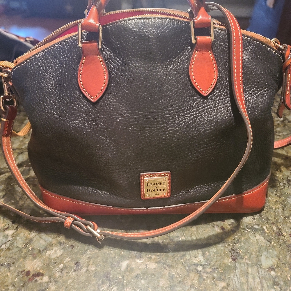Dooney & Bourke
